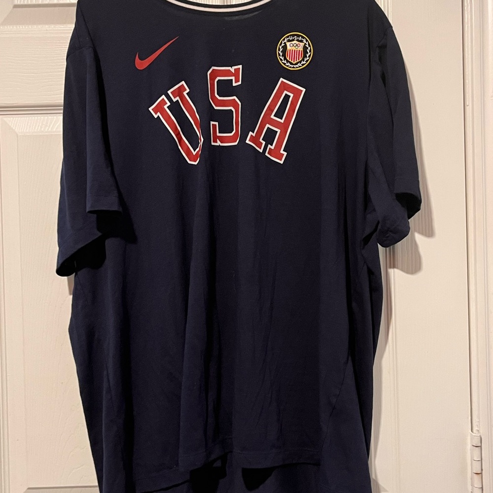 Nike Navy USA Graphic Short Sleeve Tee with Red Accents